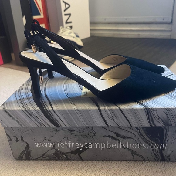 Good condition hot wind black heel - Picture 3 of 3